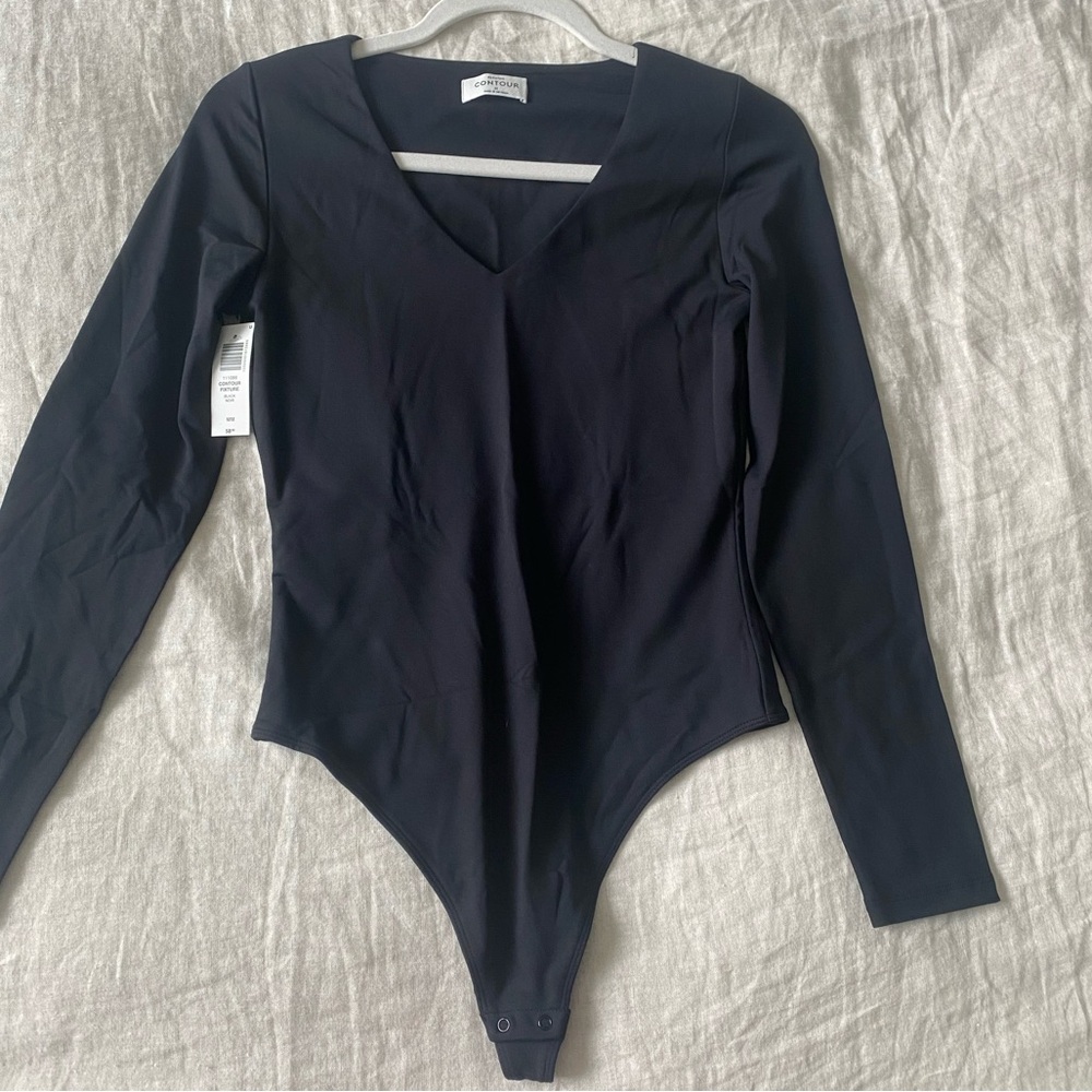 Aritzia Babaton Contour Fixture Black Noir Bodysuit Size M NWT